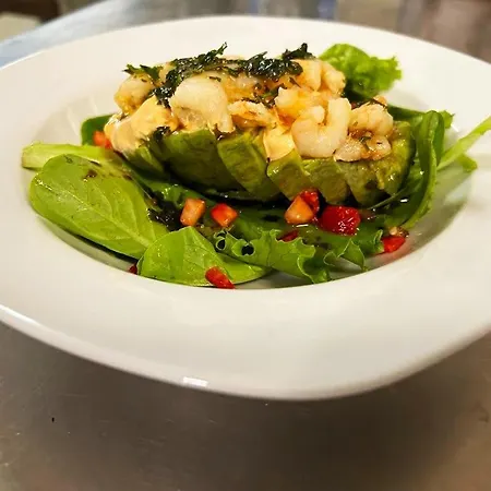 Hotel La Cote De Lumiere 2*